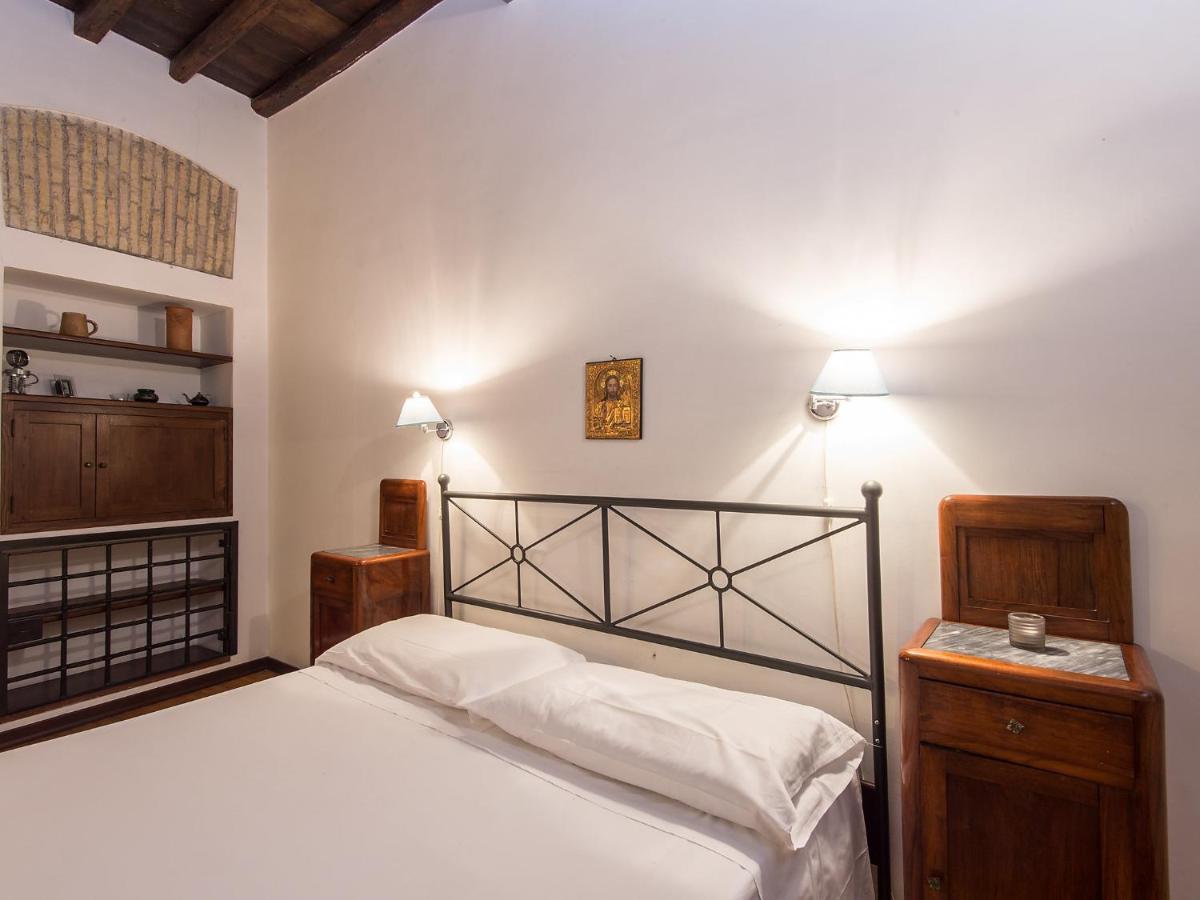 Piazza Navona Charming By Interhome Apartment Rom